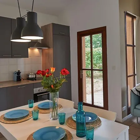 Residence Du Chateau De Salles *