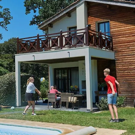 Residence Du Chateau De Salles * Salles (Gironde)